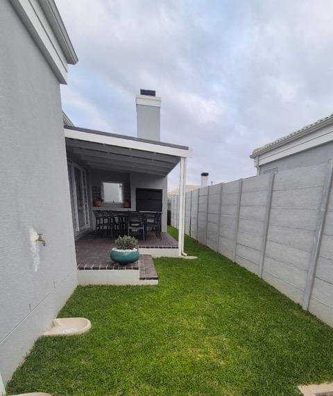 3 Bedroom Property for Sale in Pinehurst Western Cape